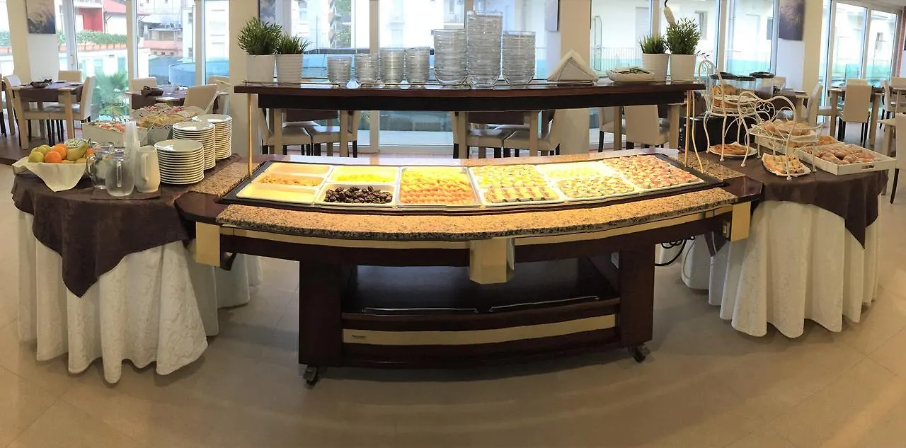 Hotel Dell'Amarissimo 벨레지아아지마리나